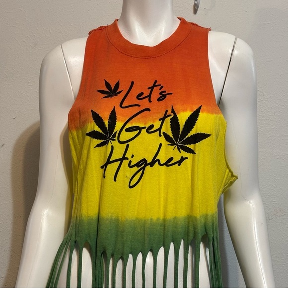 Spencer's crop top - Let’s Get High Size (L) - Picture 1 of 5